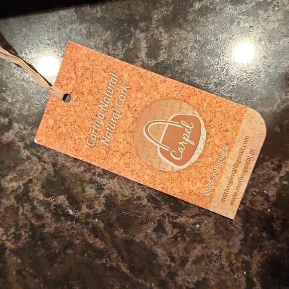 Portuguese Cork Purse - Picture 4 of 9